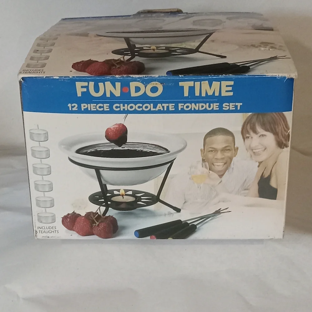 FUN DO TIME CHOCOLATE FONDUE SET BY HOME PRESENCE. New Open Box READ